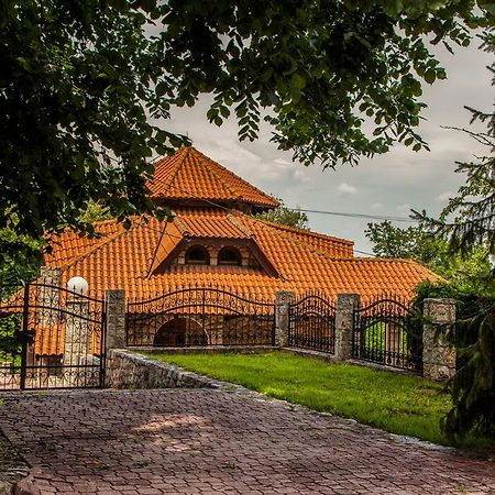 Exclusive House Legacy Villa Smederevo Bagian luar foto