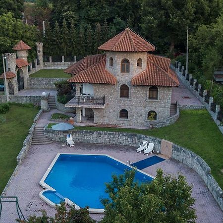 Exclusive House Legacy Villa Smederevo Bagian luar foto